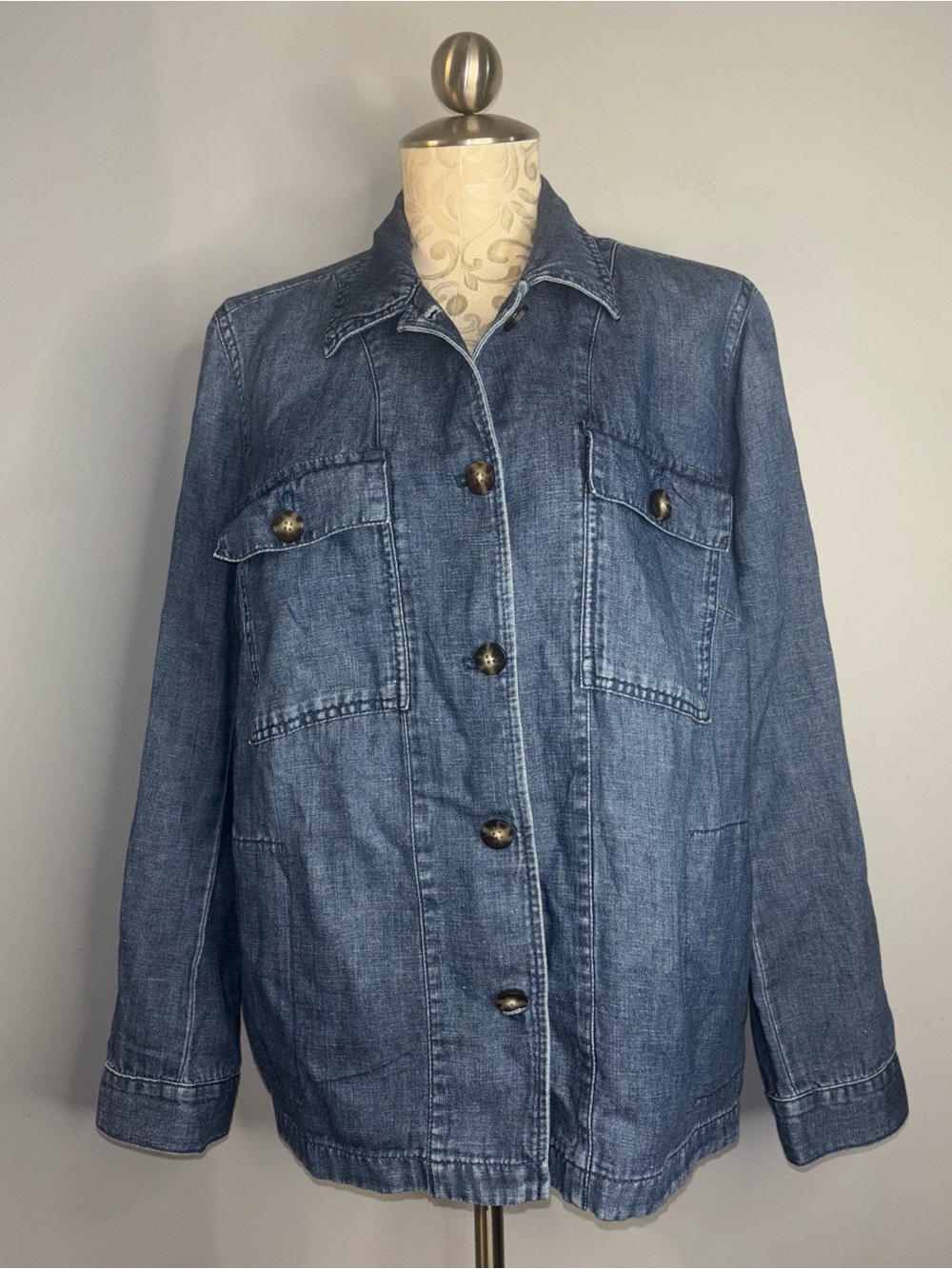 J.Jill Classic Denim Jacket/Top in Blue Wash Size Large